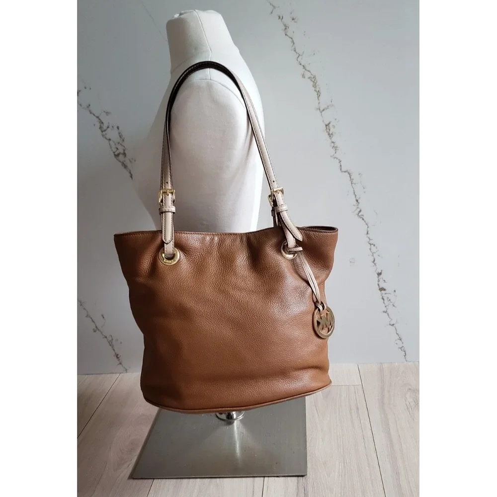 Michael Kors Jet Set Tote Medium Brown Leather Pebbled Shoulder Laptop Work Bag - Picture 8 of 8